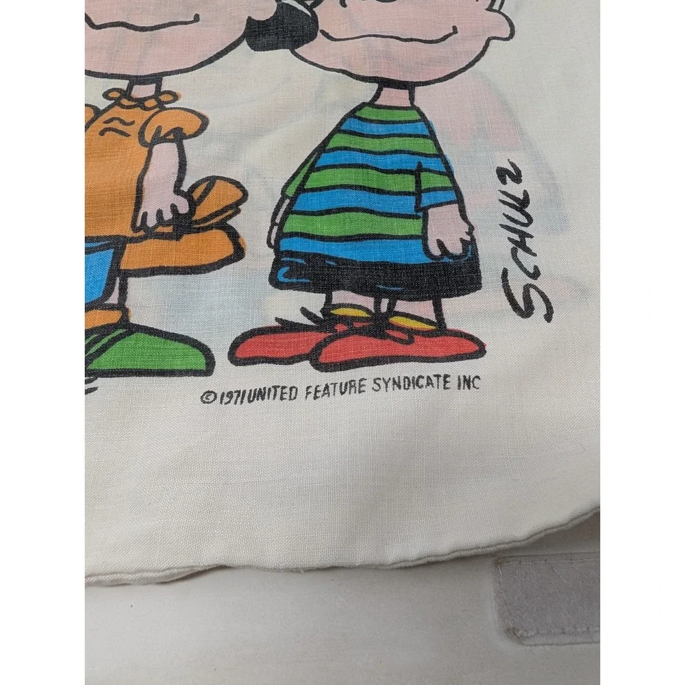 Vintage 1971 Peanuts Gang Pillowcase Schulz Snoopy Charlie Brown 31x20 White